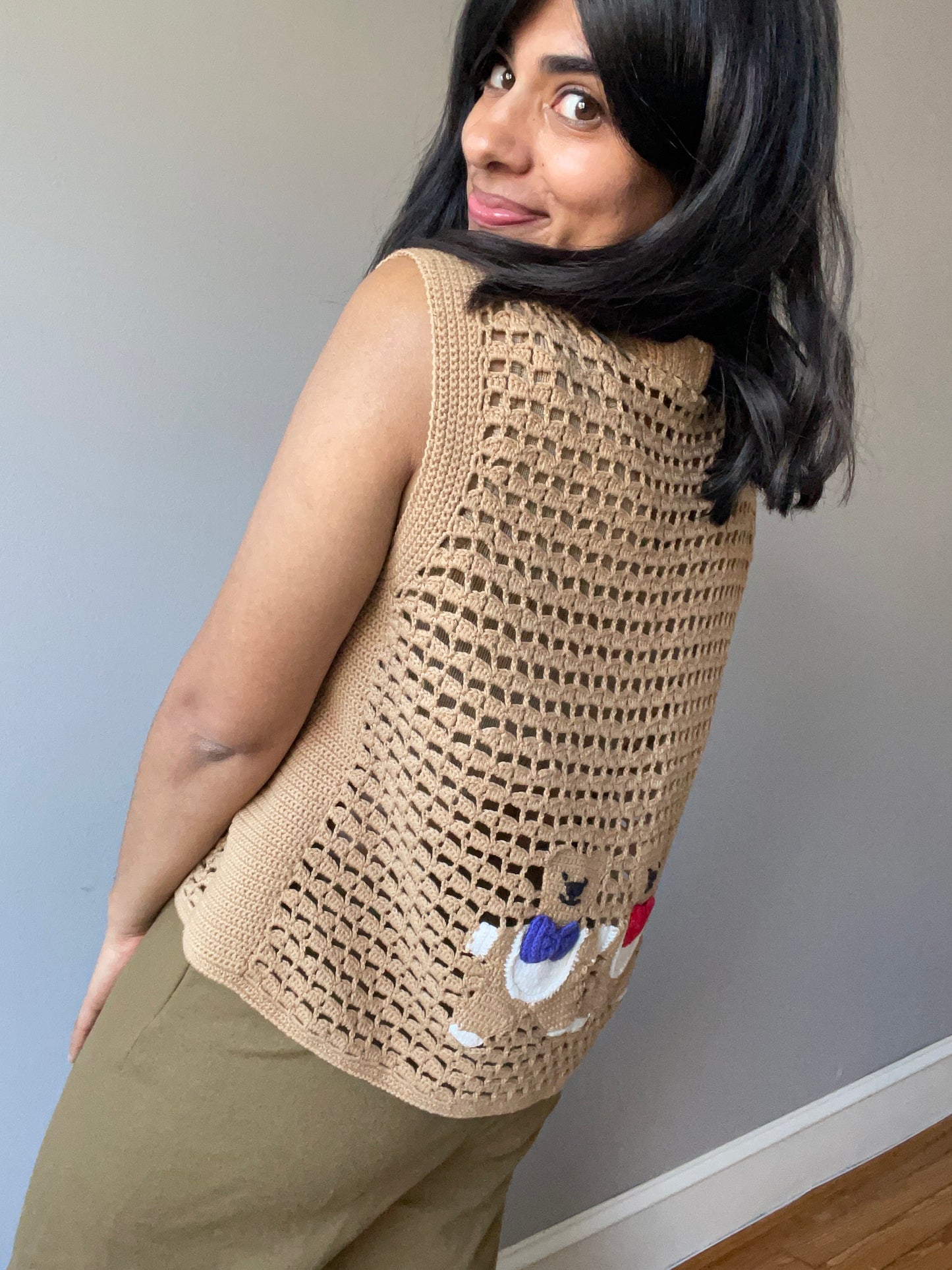 Vintage Crochet Bear Vest by Berek (Size M/L)