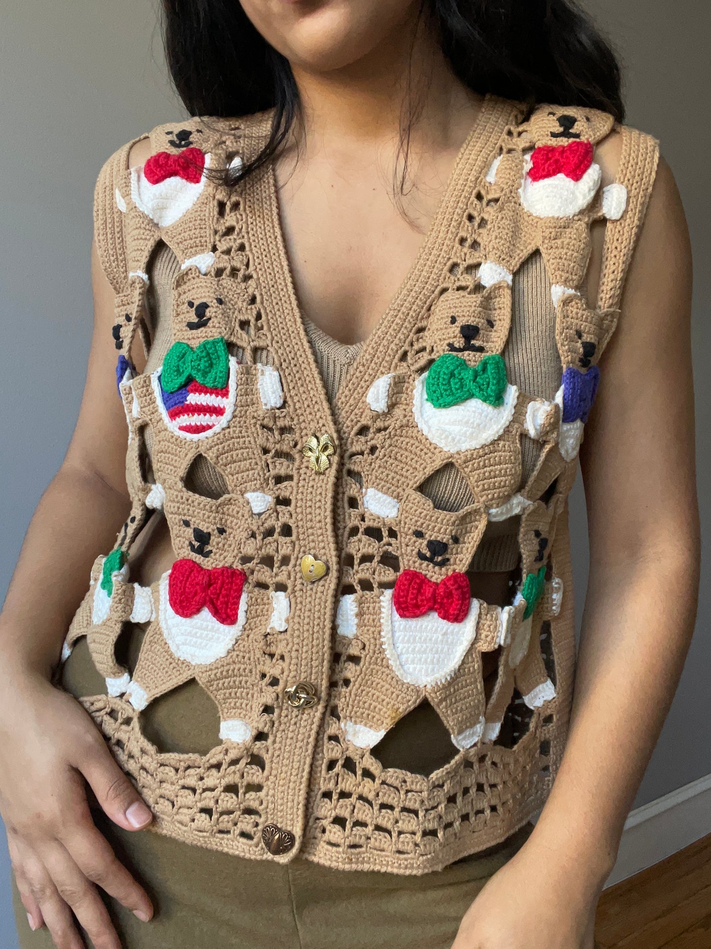 Vintage Crochet Bear Vest by Berek (Size M/L)