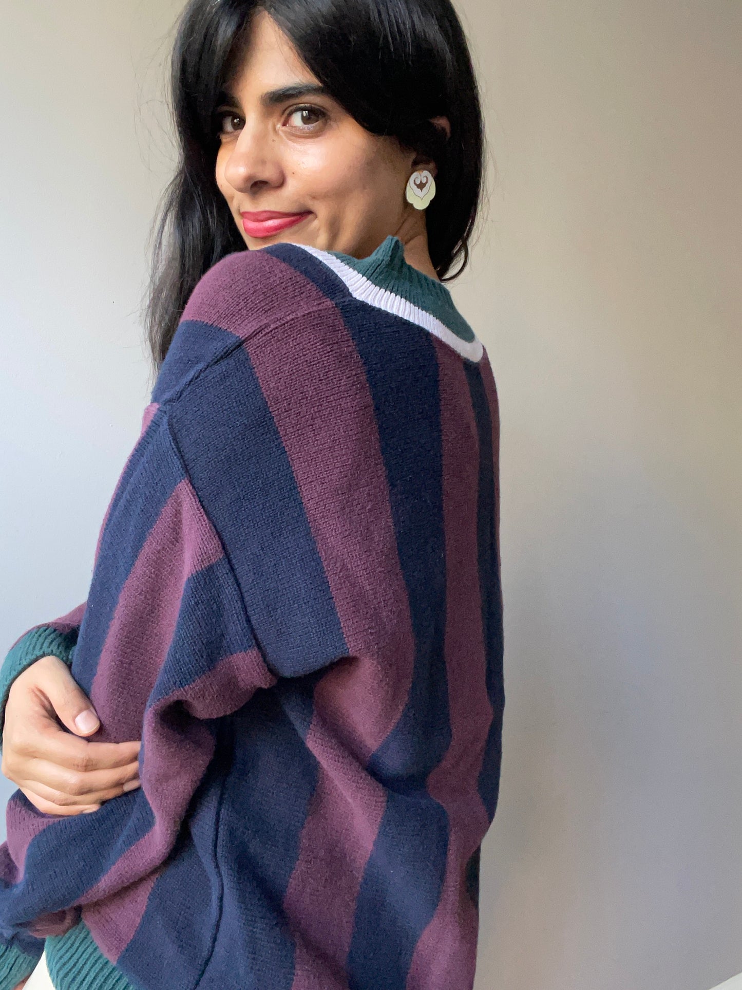 Vintage Cozy Varsity Sweater (Size L)