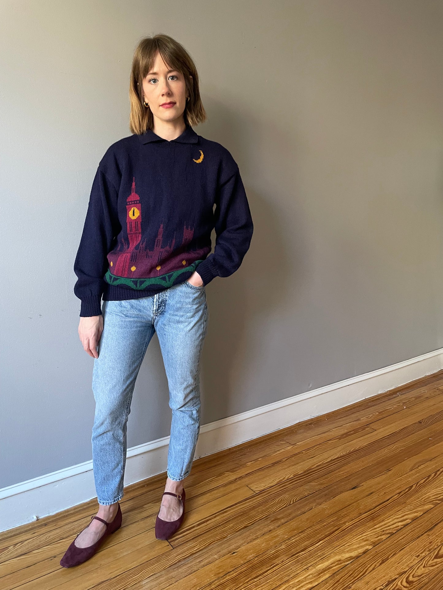 Vintage Midnight Cityscape Sweater (Size M)