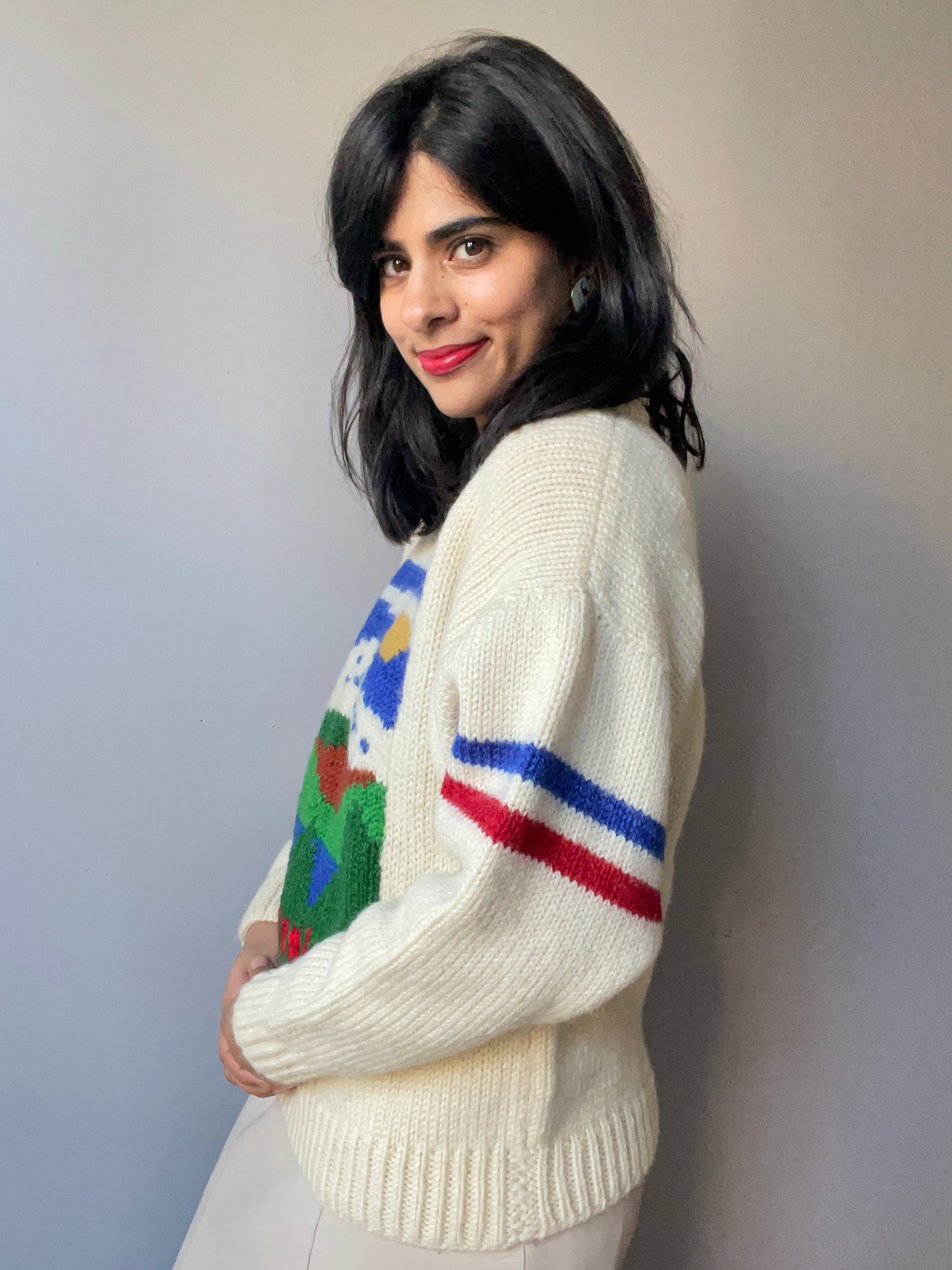 Vintage "New Zealand" Sweater (Size M/L)