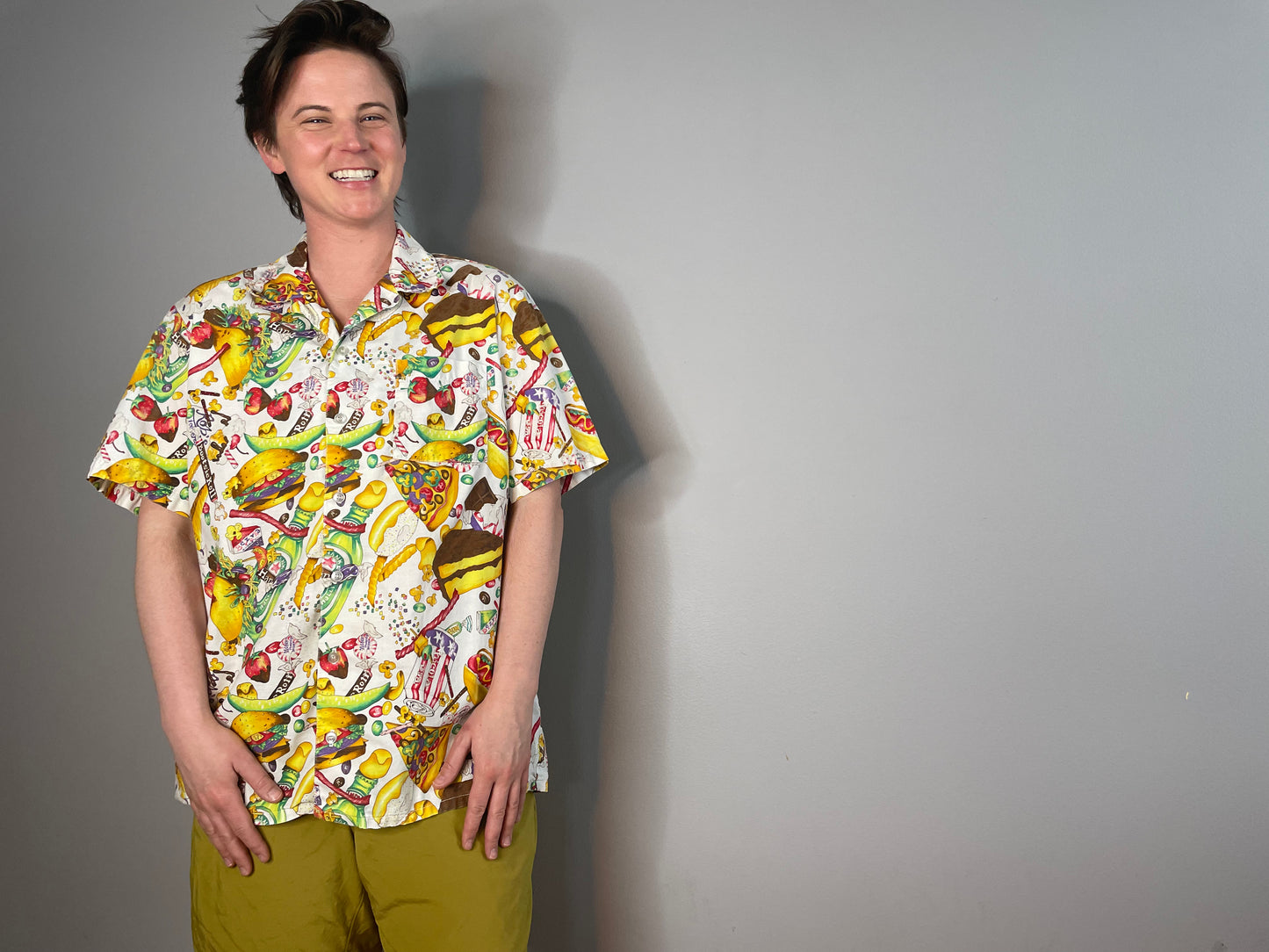 Vintage Dessert Print Shirt (Men's Medium/Large)
