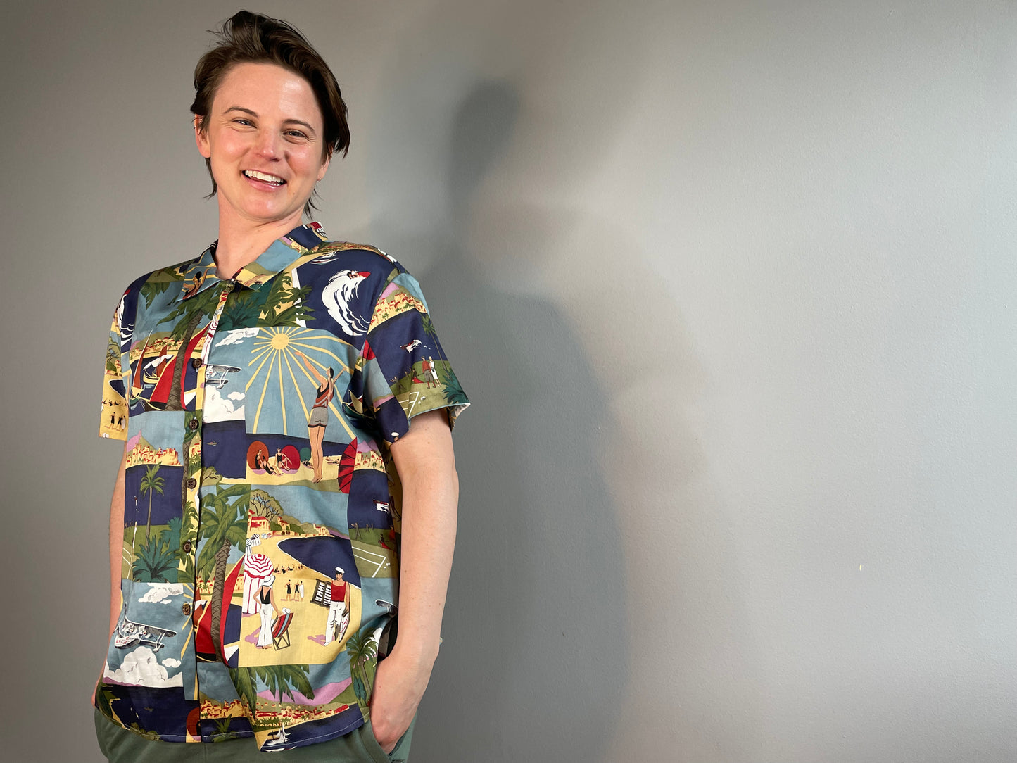 Vintage Patchwork Vacation Print Shirt (Women's Medium)