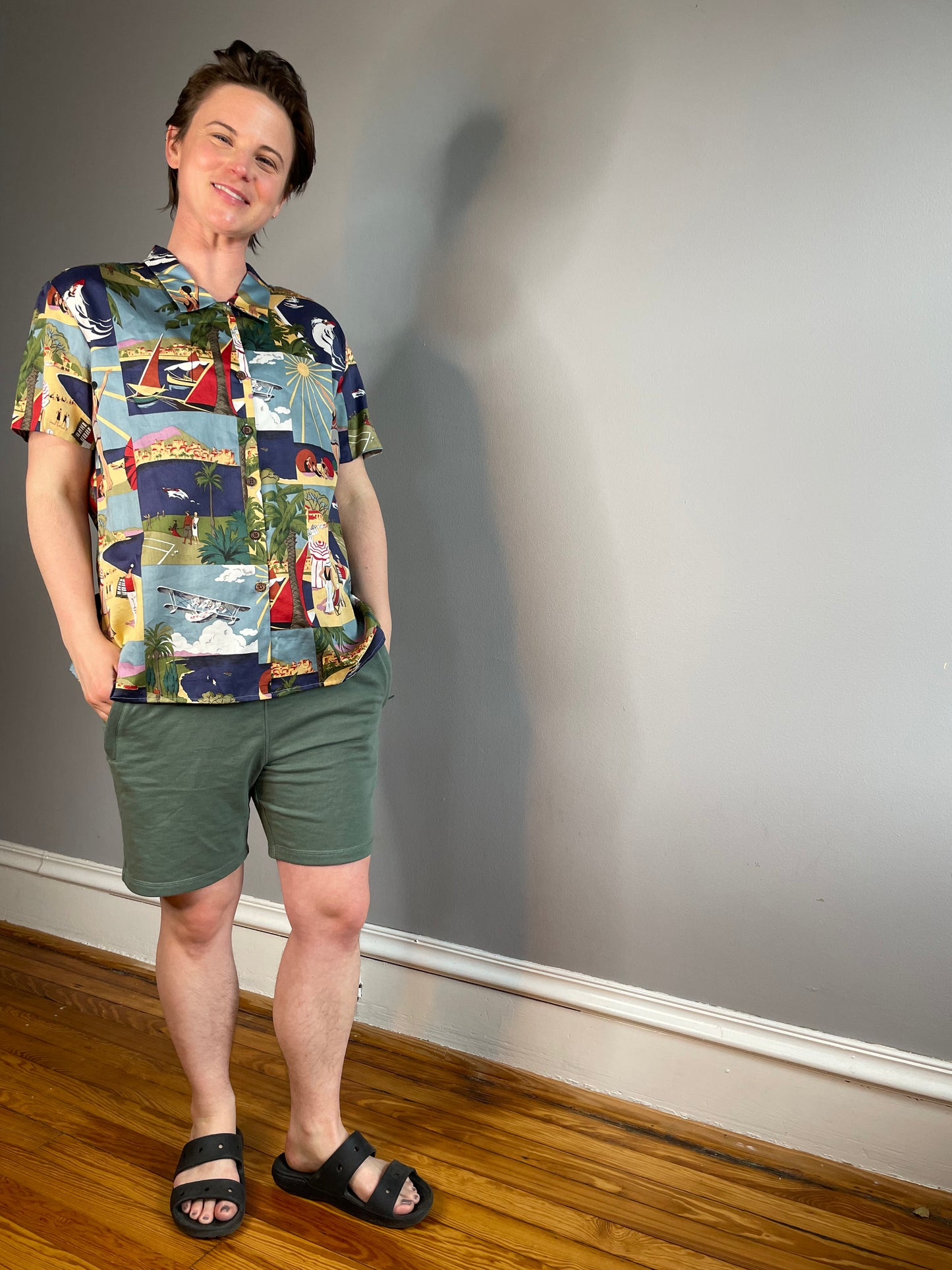 Vintage Patchwork Vacation Print Shirt (Women's Medium)