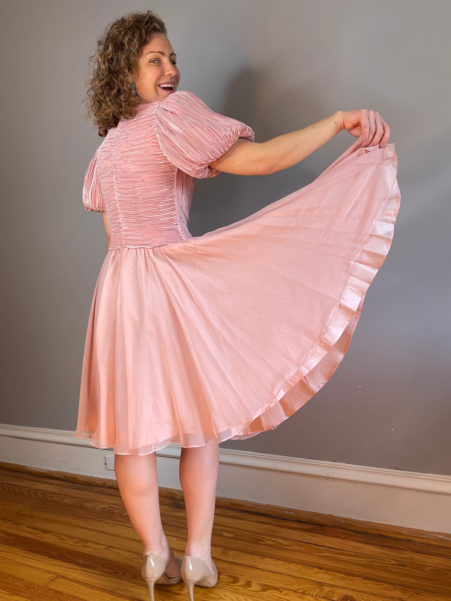 Vintage Pink Puff Sleeve Romantic Dress (XS/S)