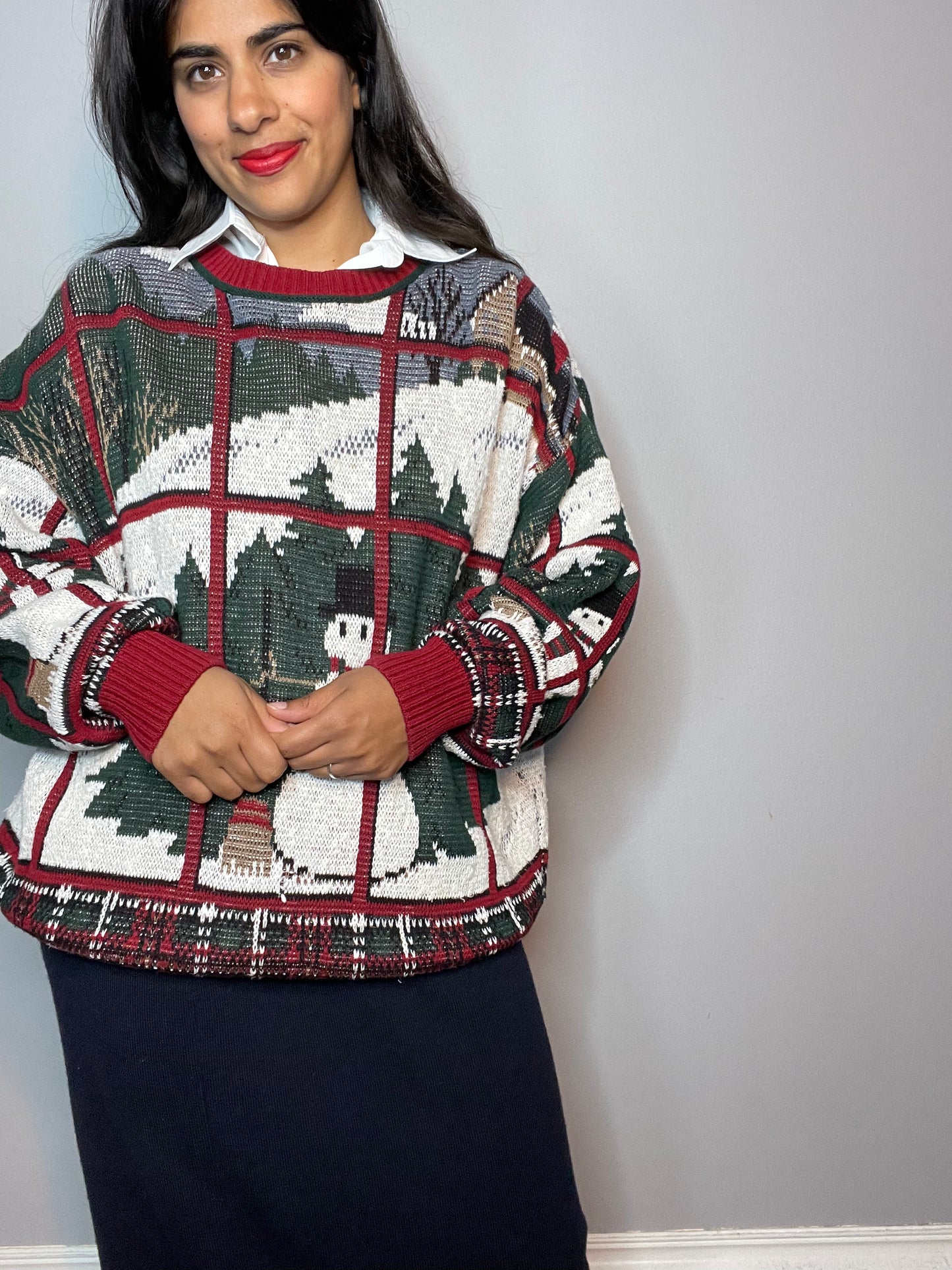 Christmas Window Scene Sweater - Men's L/XL
