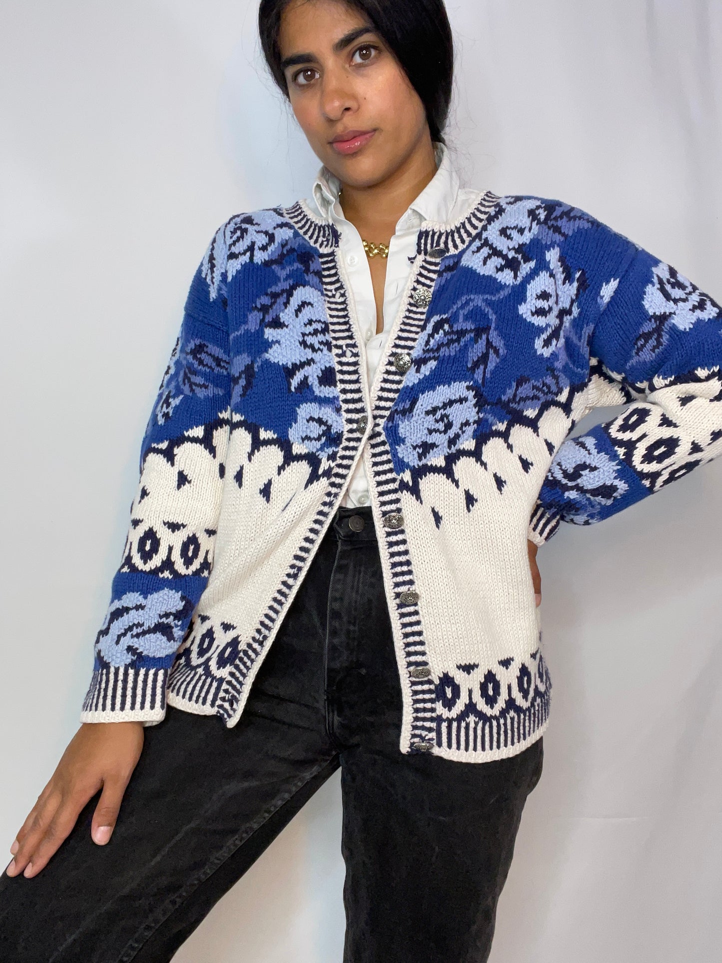 Vintage 80s Blue and White Floral Handmade Knit (Small)