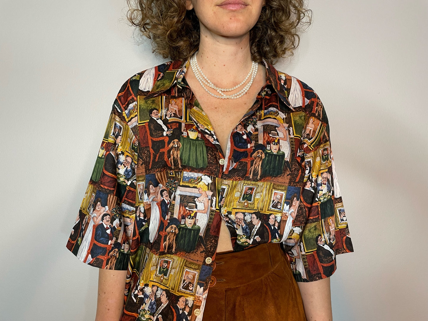 Vintage Smoker's Lounge Print Button Up (Men's Large)