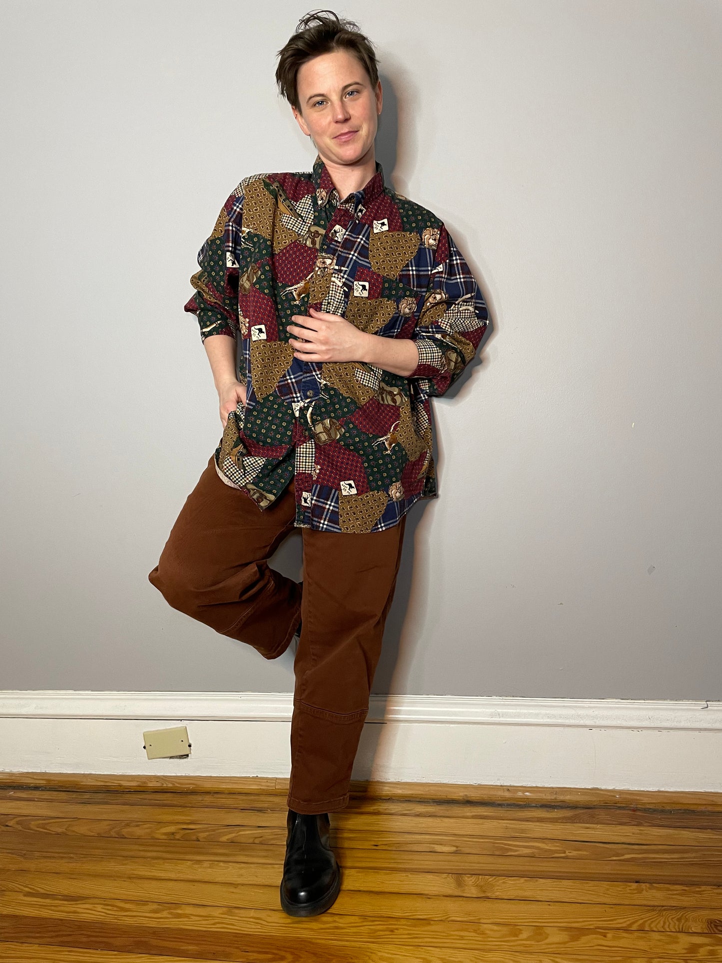 Vtg Australian Themed Patchwork Button Down (Men's XL)