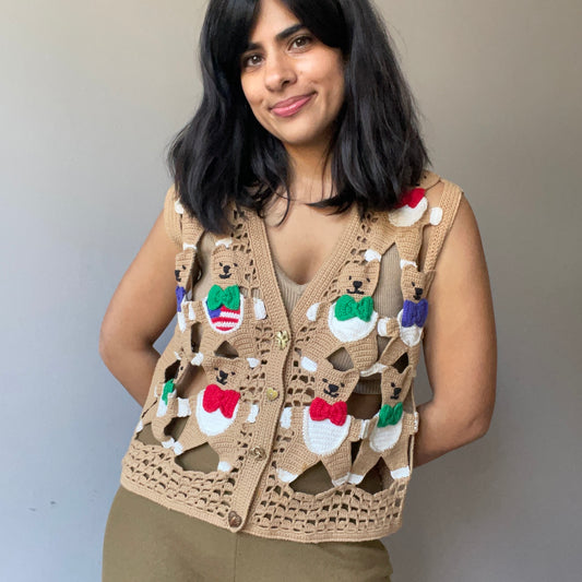 Vintage Crochet Bear Vest by Berek (Size M/L)