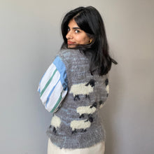 Load image into Gallery viewer, Vintage Handmade Knit Sheep Vest (Size M/L)
