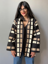 Load image into Gallery viewer, Woven Cotton Open Jacket (M/L)

