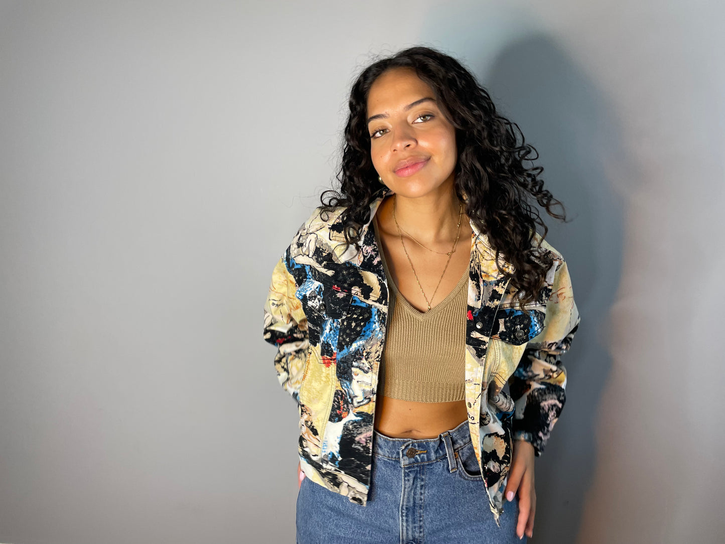 Vtg Abstract Roman Theme Denim Jacket (Medium)