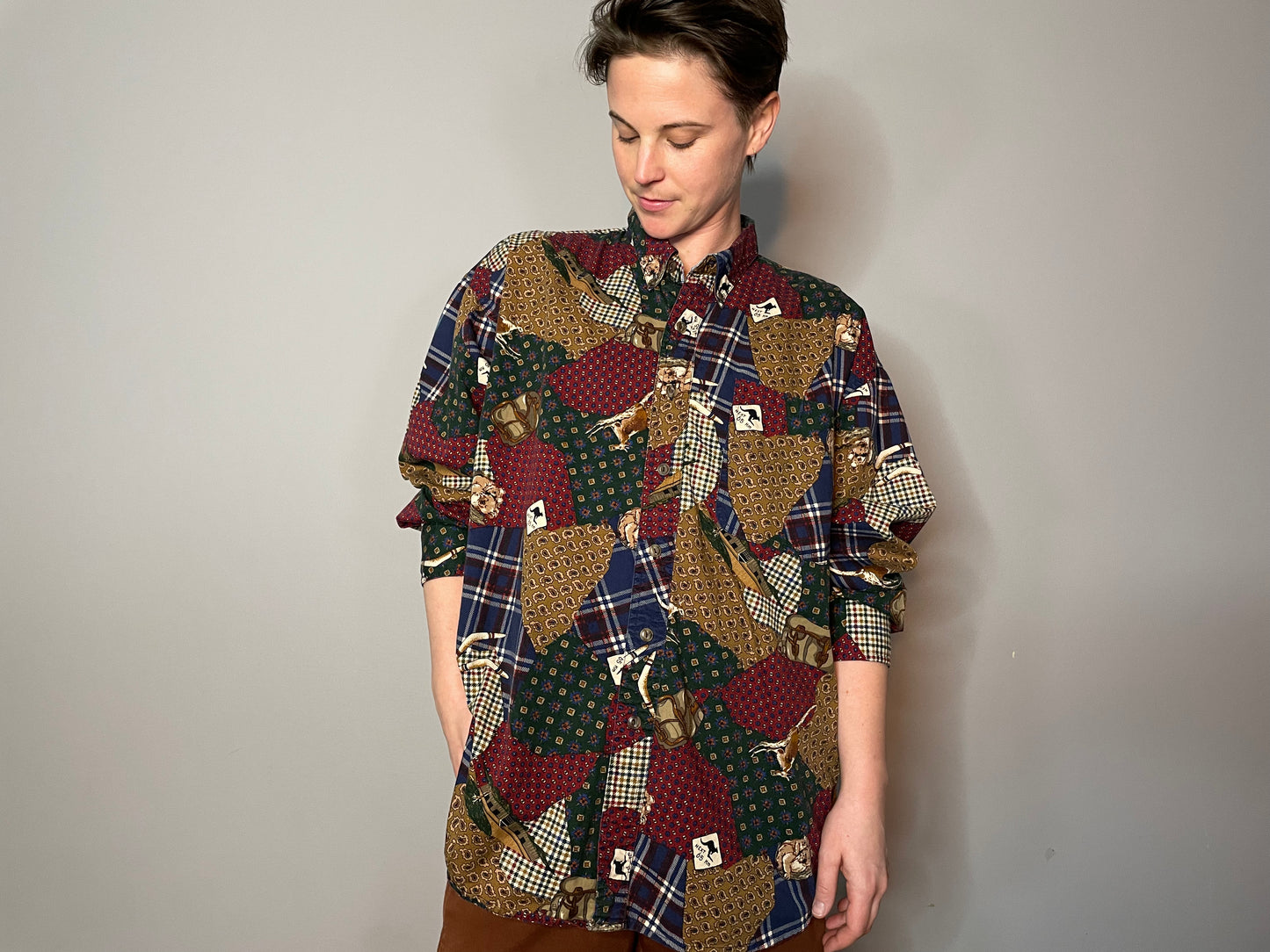Vtg Australian Themed Patchwork Button Down (Men's XL)