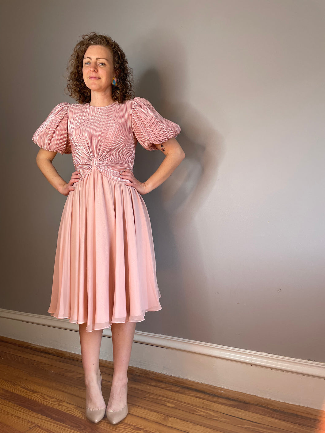 Vintage Pink Puff Sleeve Romantic Dress (XS/S)