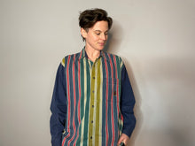 Load image into Gallery viewer, Vtg Striped Colorblock Button Down (Men&#39;s M)
