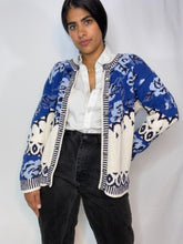 Load image into Gallery viewer, Vintage 80s Blue and White Floral Handmade Knit (Small)
