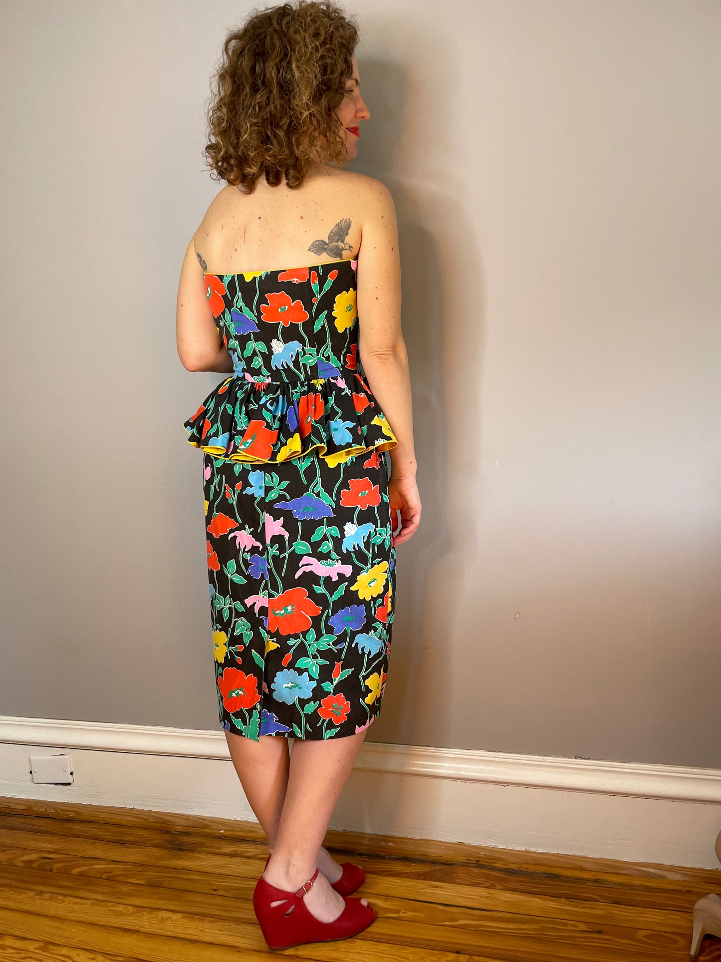 80s Floral Peplum Dress (Medium)