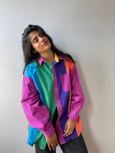 Load image into Gallery viewer, 90s Rainbow Tommy Striped Button Down (L)
